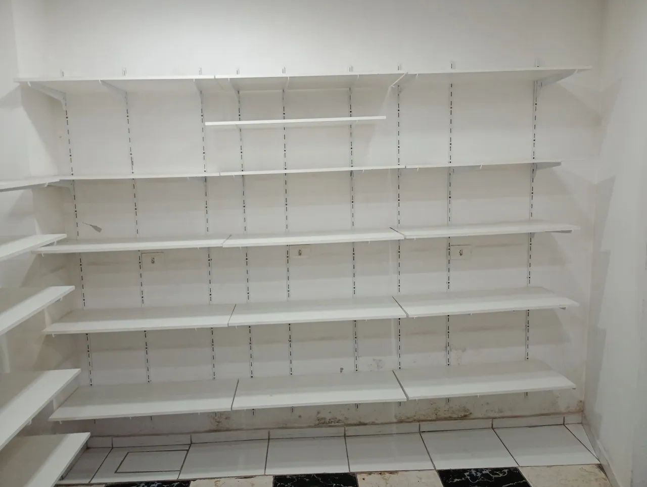 Vendo prateleiras comercial  - Foto 4
