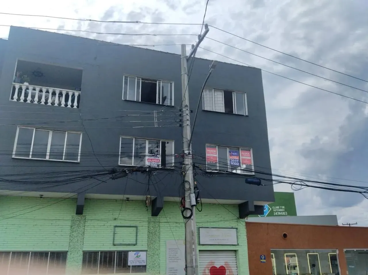SAPUCAIA DO SUL - SALA COMERCIAL - FREITAS