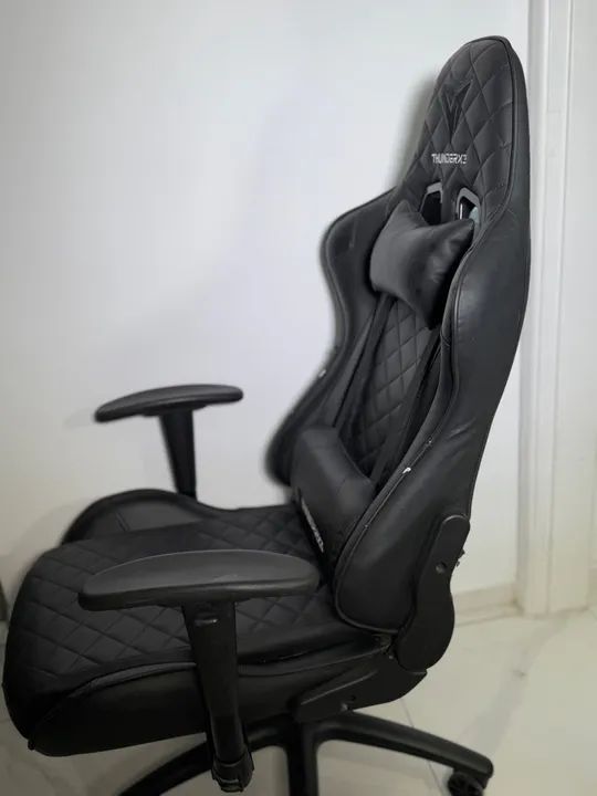 Cadeira Gamer ThunderX3 TGC12 Preta - Conforto e Estilo!