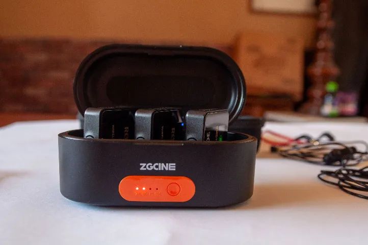 Rode Wireless Go II Lapel Microphone - 3 Units + Cases64407621143938122