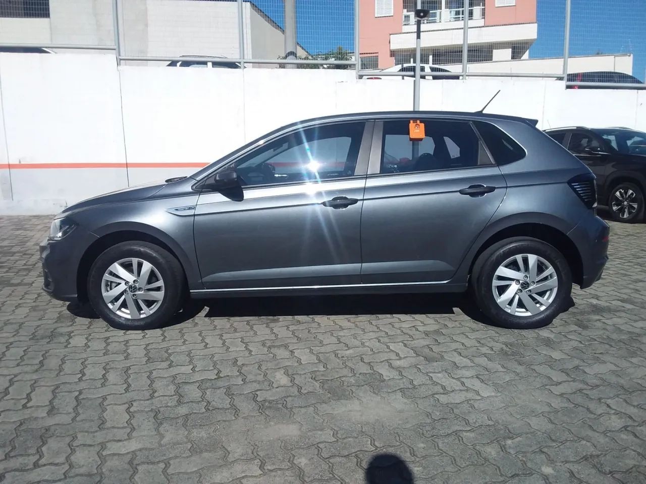 Volkswagen Polo Comfortline TSI 1.0 Flex 12V Aut., foto 2 de 9