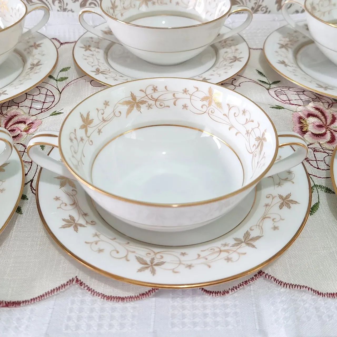 Jogo consomês porcelana japonesa Noritake 