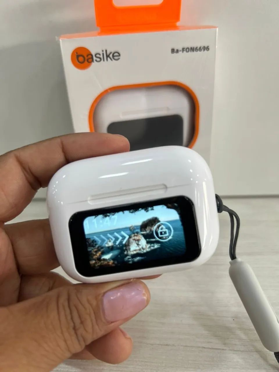 Fone de ouvido Basike com visor digital Pro com case personalizada - Foto 2