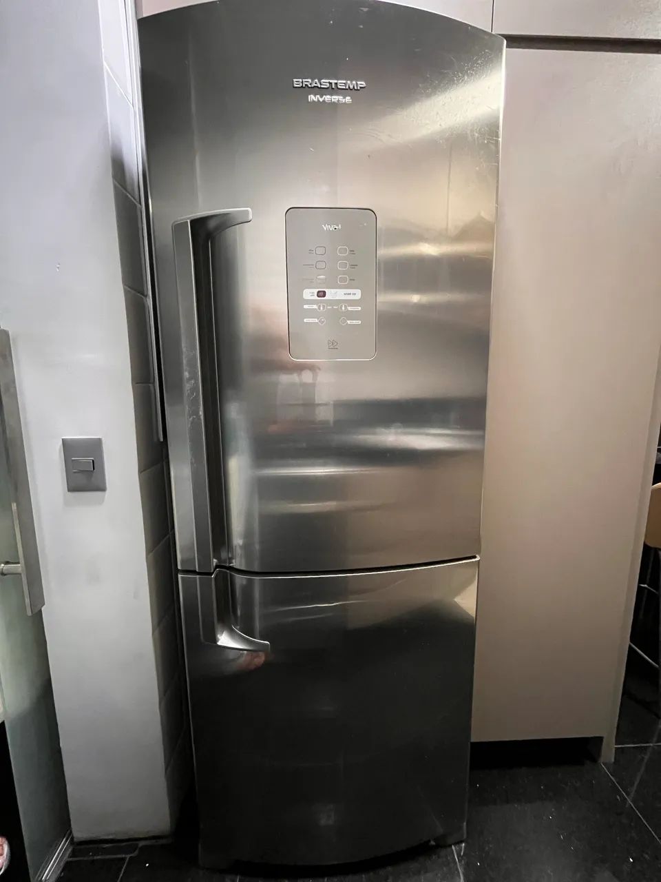 Geladeira Brastemp Inverse Inox - Perfeita