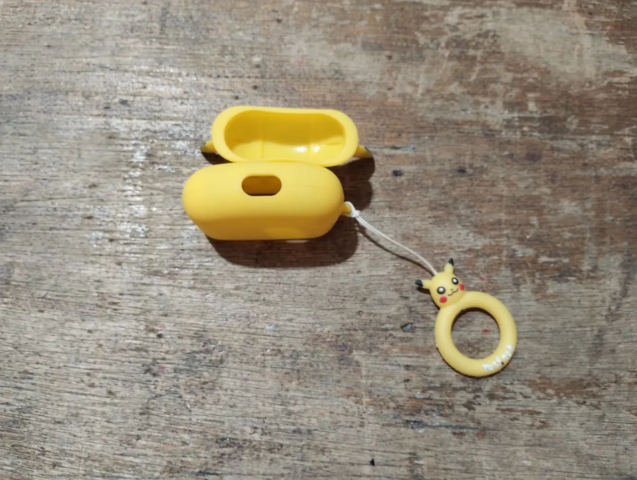 Capinha para fone bluetooth airpods pro do Pikachu - Foto 4