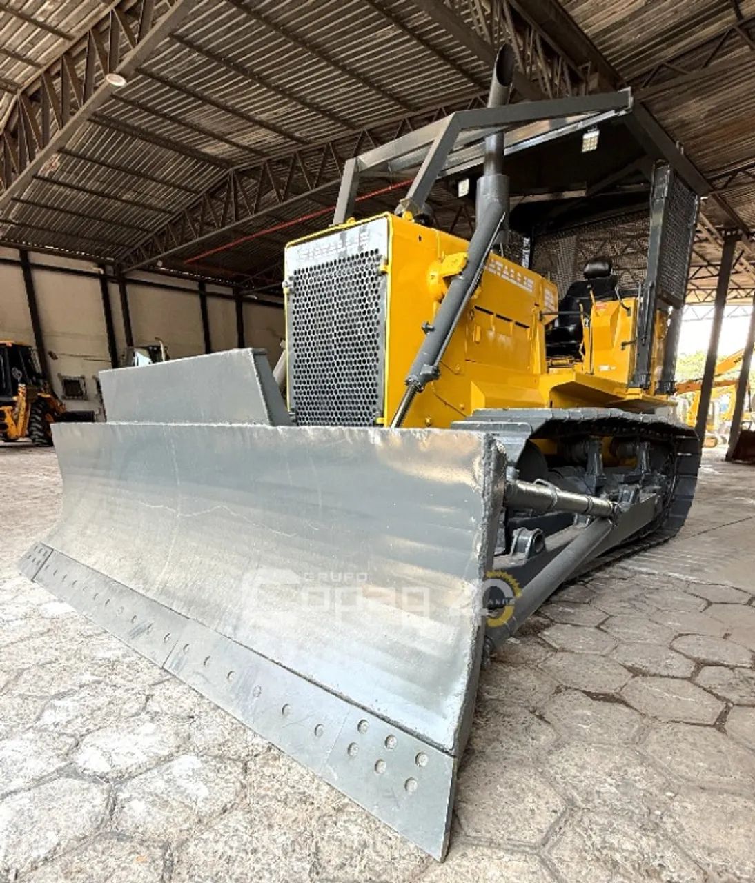 Trator de Esteiras Fiatallis FD9 Ano 1994 - Foto 4
