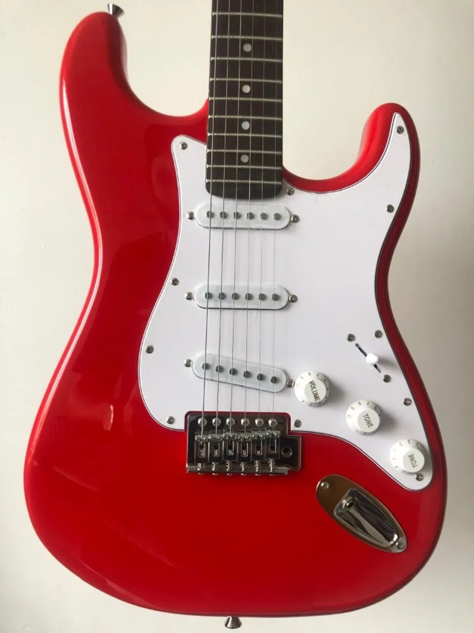 Guitarra Strato Nova - Vermelha - Foto 2