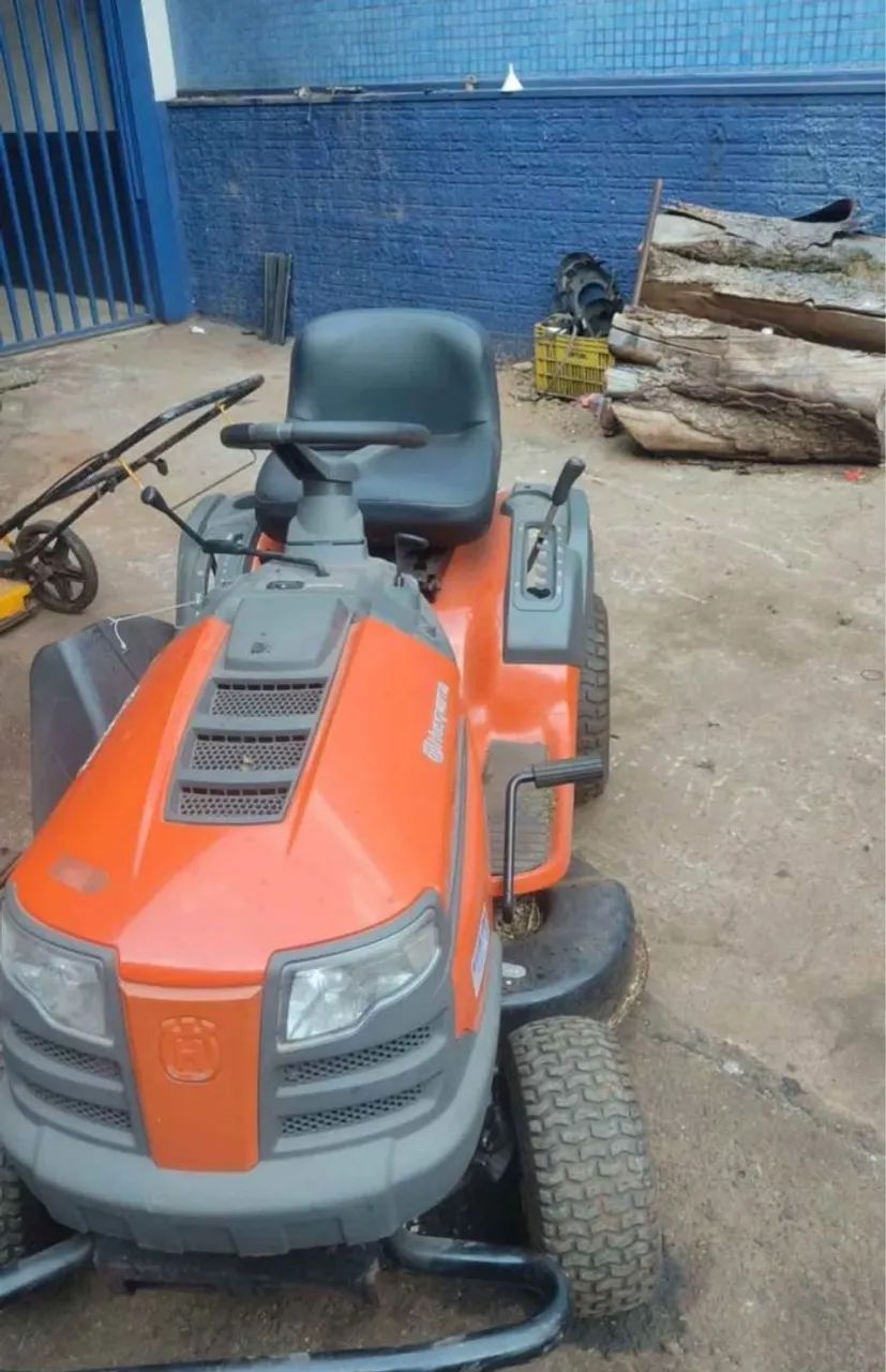 Trator husquevarna roçadeira  - Foto 2