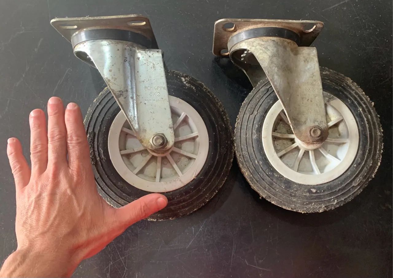 Par Roda Giratória 8x2 - Foto 2