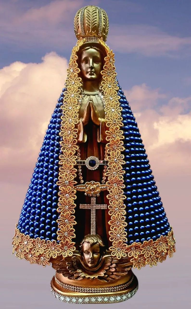  Imagem Nossa Senhora Aparecida com 40cm, meia pérola, guipir, strass- FINO ACABAMENTO  - Foto 4