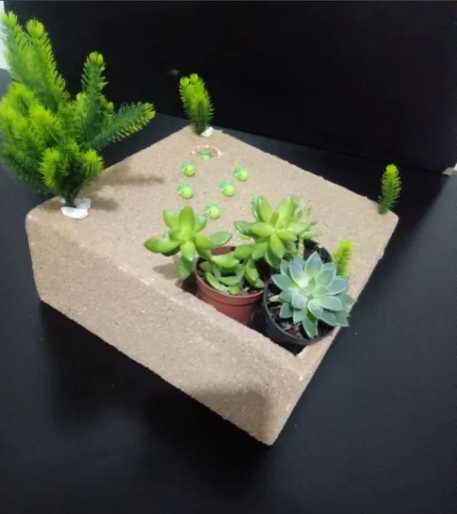 DECORAÇÃO ARTESANAL DE ISOPOR PARA PEQUENAS PLANTAS