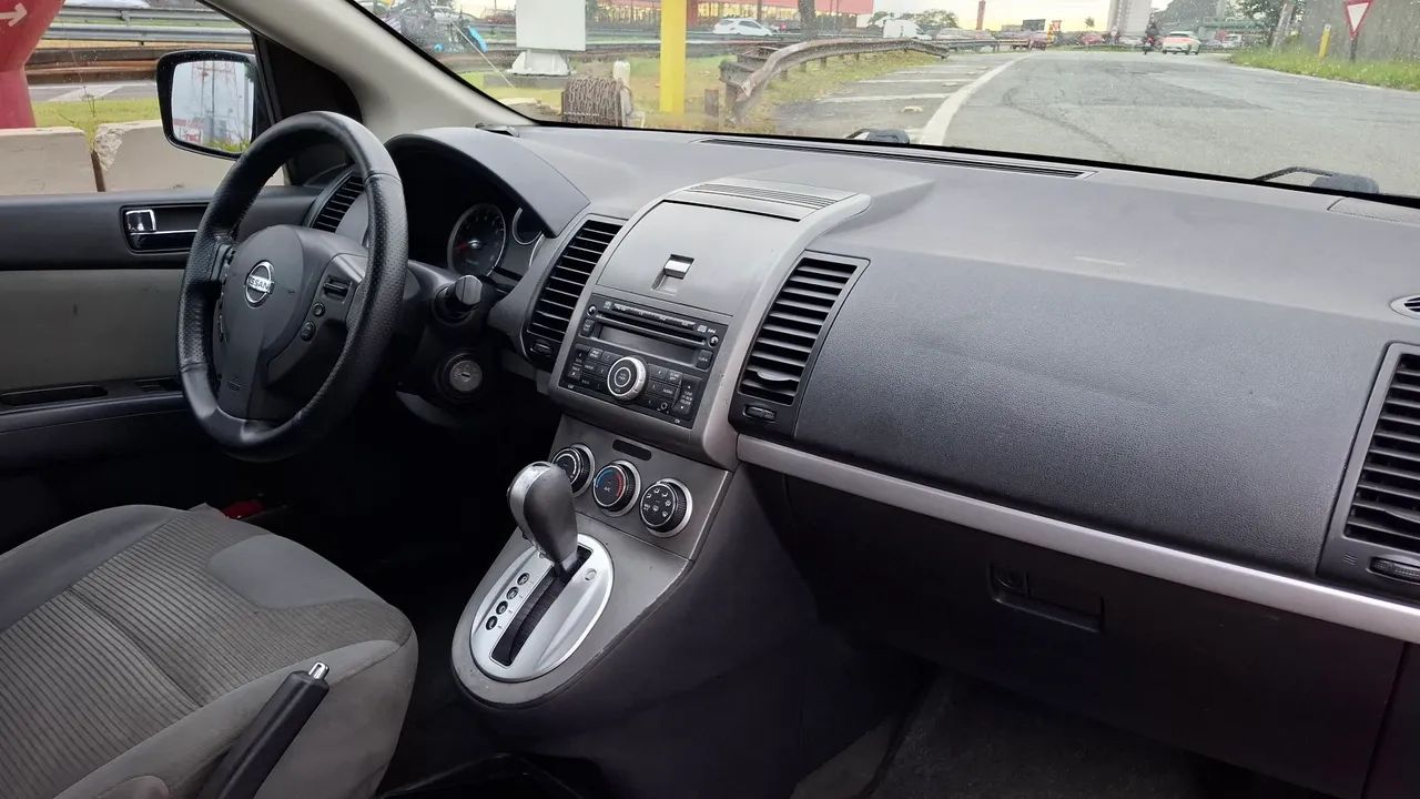 Sentra 2011 carro super conservado de garagem  - Foto 4