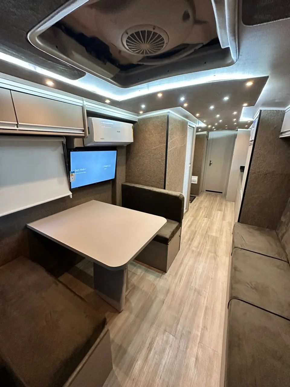 Motor home  vw 2009 (fabricação 2025) - Foto 13