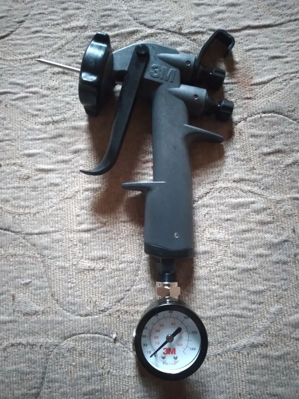 Pistola de pintura 3M para aplicações profissionais