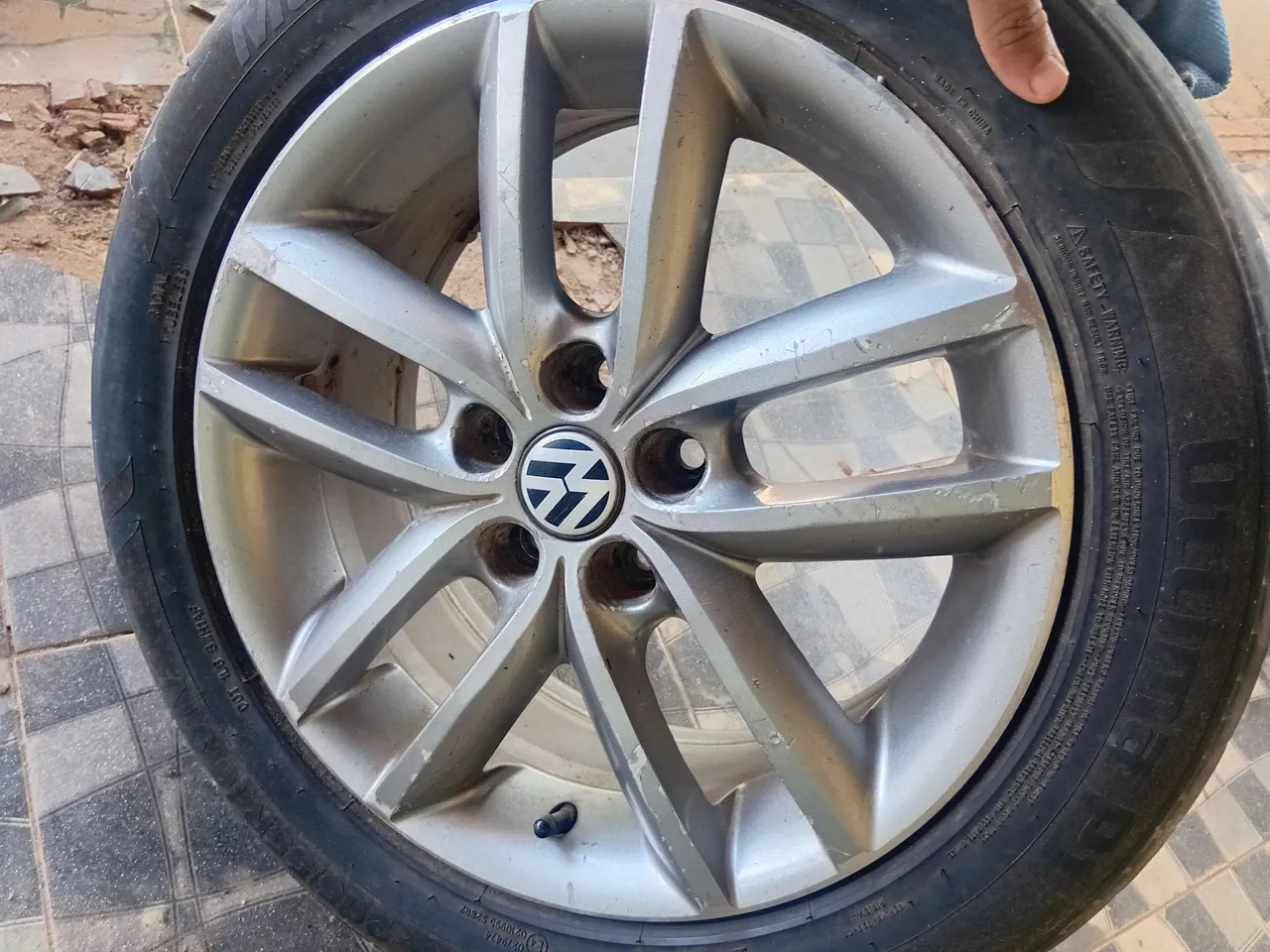 2 Roda de liga leve Volkswagen original