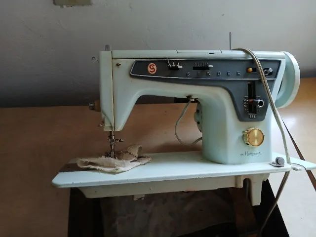 Máquina de Costura Multipontos Singer - Foto 2