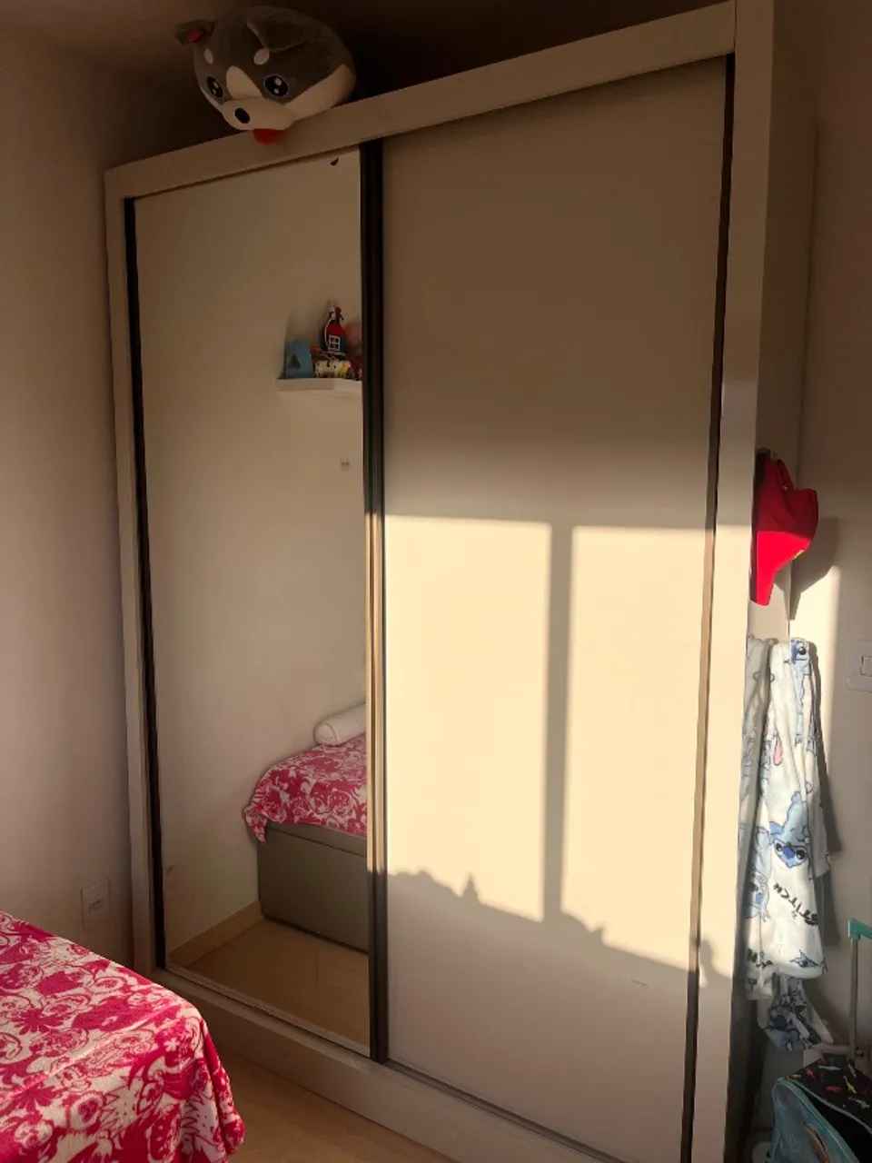 Guarda roupa duas portas