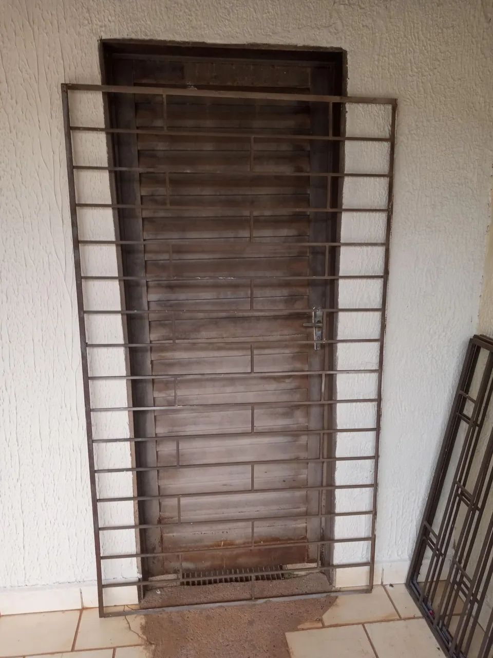 Vendo Grades de ferro - Foto 5