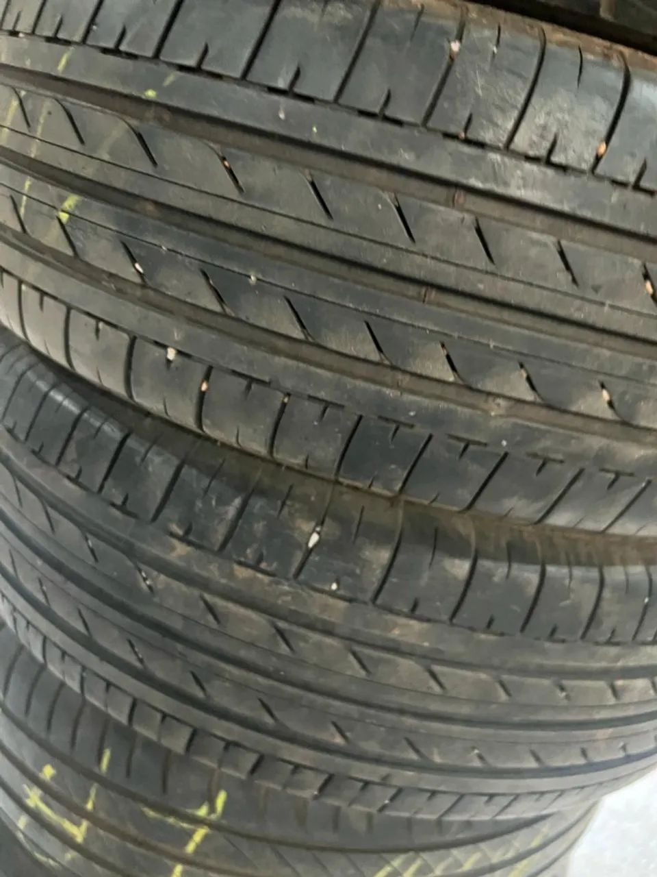 Pneu 205/60/16  85 % Vida Util Bridgestone 