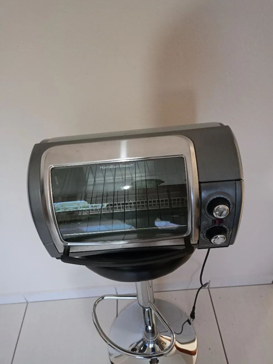 Forno Elétrico Hamilton Beach em Ótimo Estado - Foto 4