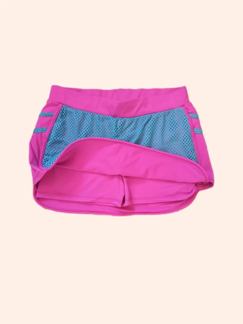 Short saia academia Tamanho P - Foto 2