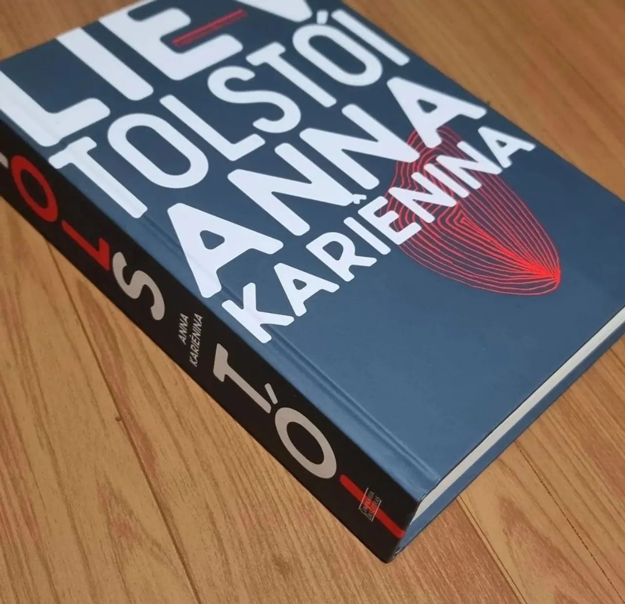 Livro perfeito estado Anna Karienina liev tolstoi