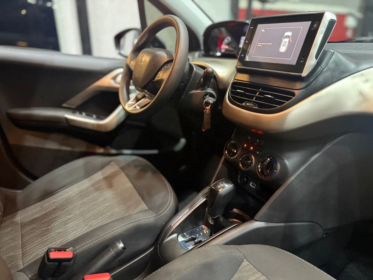Peugeot 2008 - Automático 1.6  - Foto 5