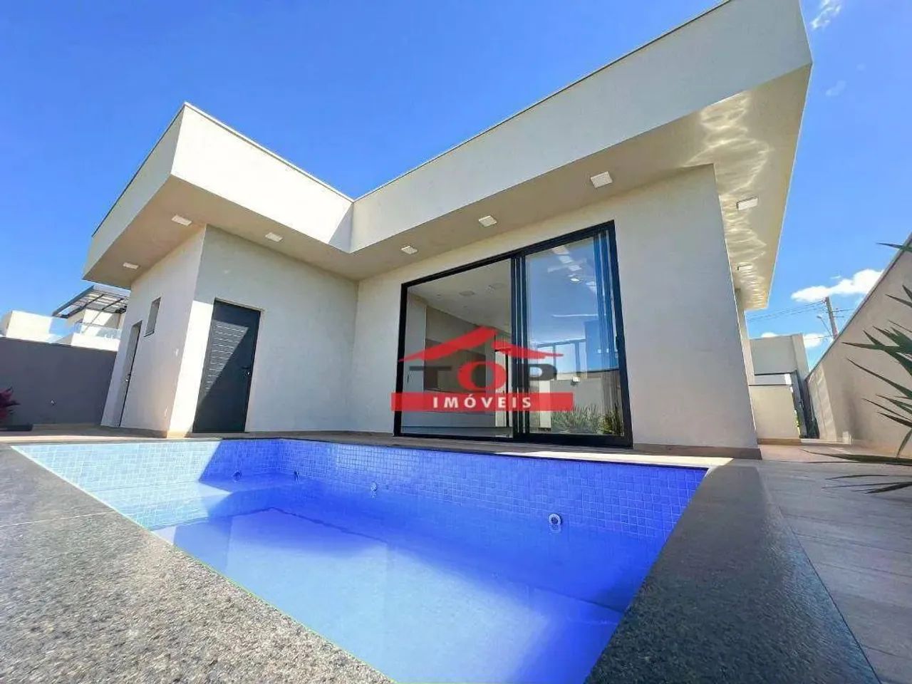 CASA CONDOMINIO TAMBORE