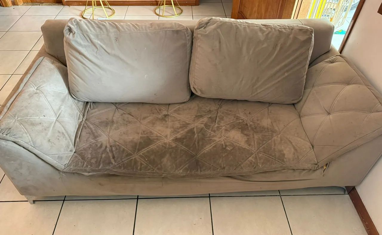 Sofá 3 lugares 64850510480769121