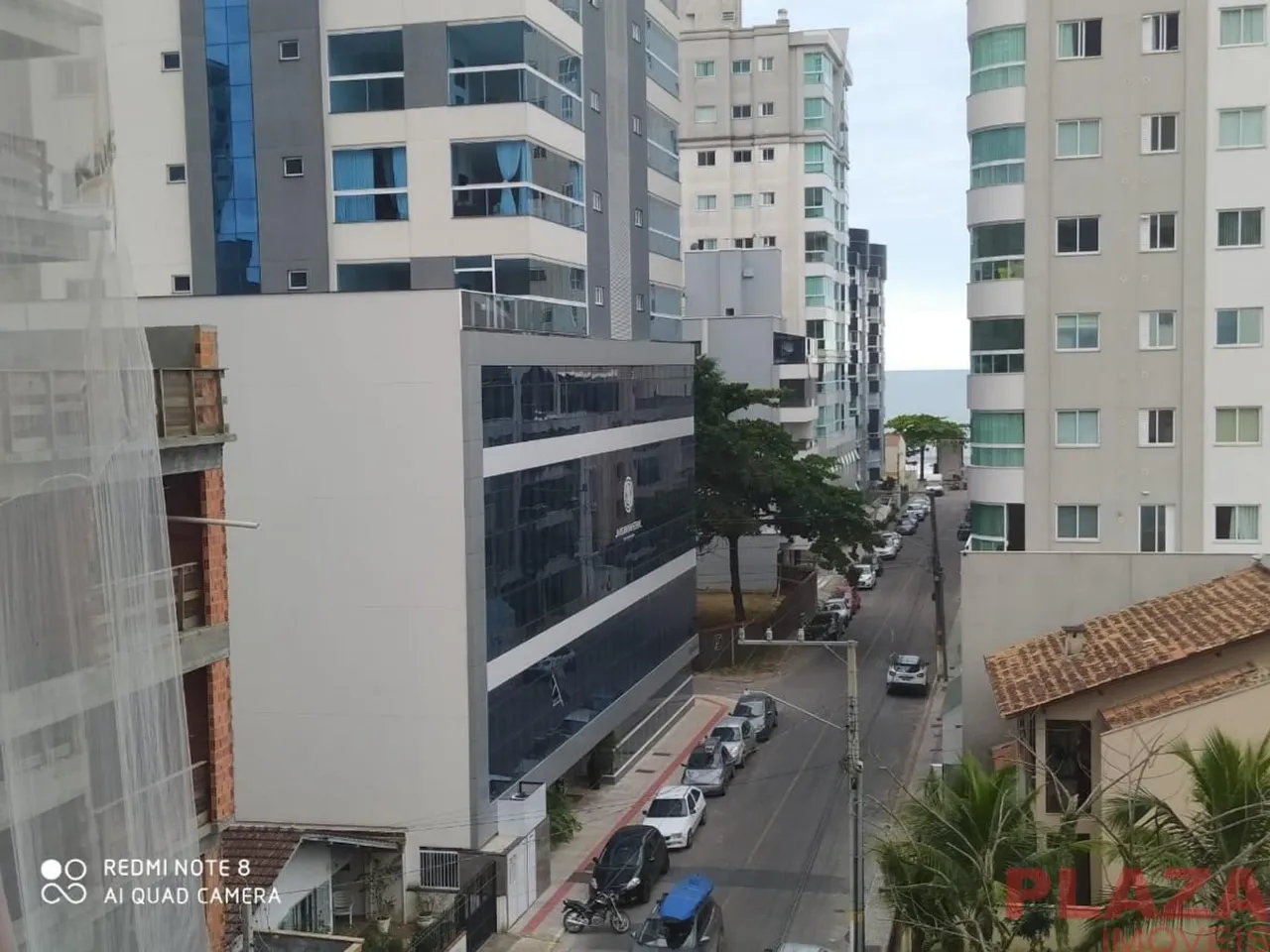 Imóvel para aluguel tem 70 metros quadrados com 2 quartos em Meia Praia - Itapema - SC