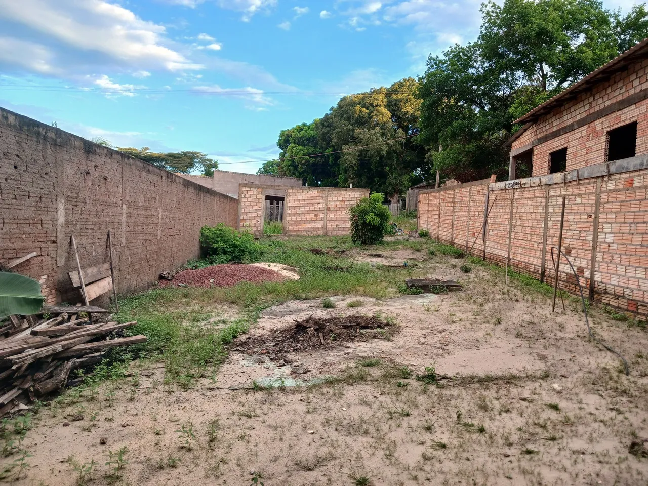 Terreno à venda