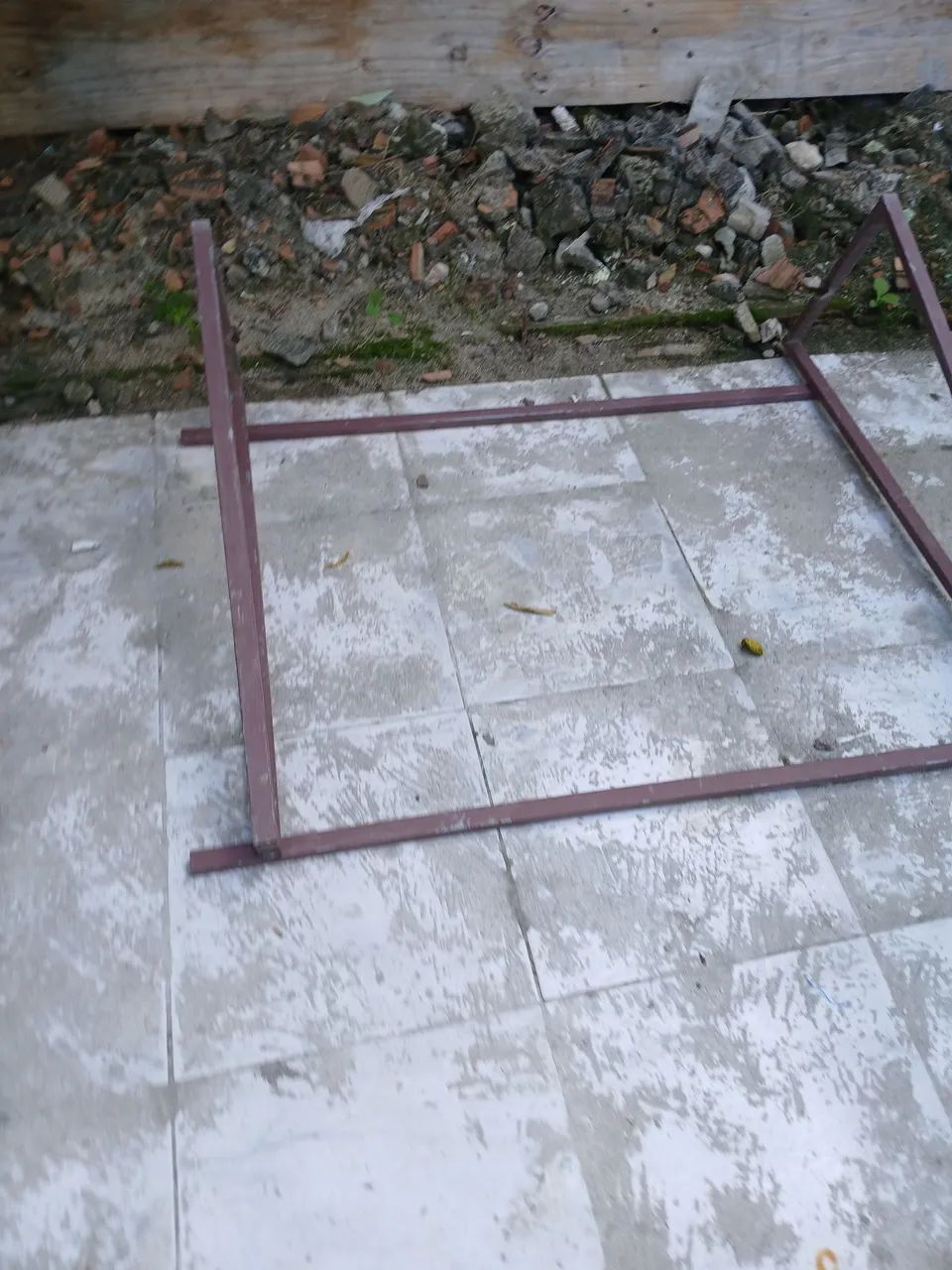 Toldo de estrutura de ferro e telha galvanizado  - Foto 3