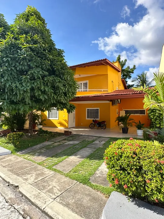 Casa em Adrianopolis com 4 suítes - semi mobiliada
