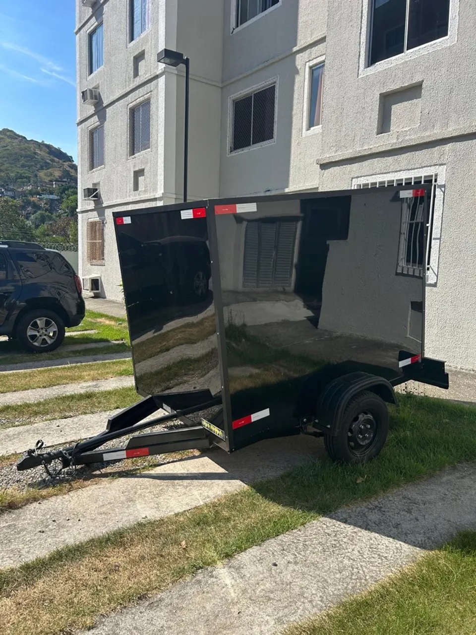 Carreta baú para transporte NOVA - Nunca usada