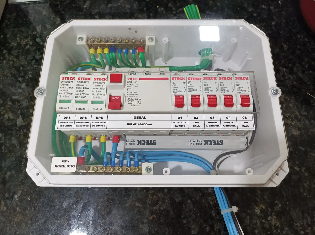Quadro de Distribuição Steck 40A 30mA