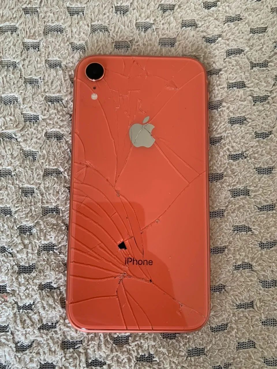 Vendo iPhone XR  - Foto 2