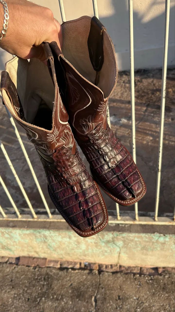 BOTA COURO JACARÉ DURANGO - Foto 4
