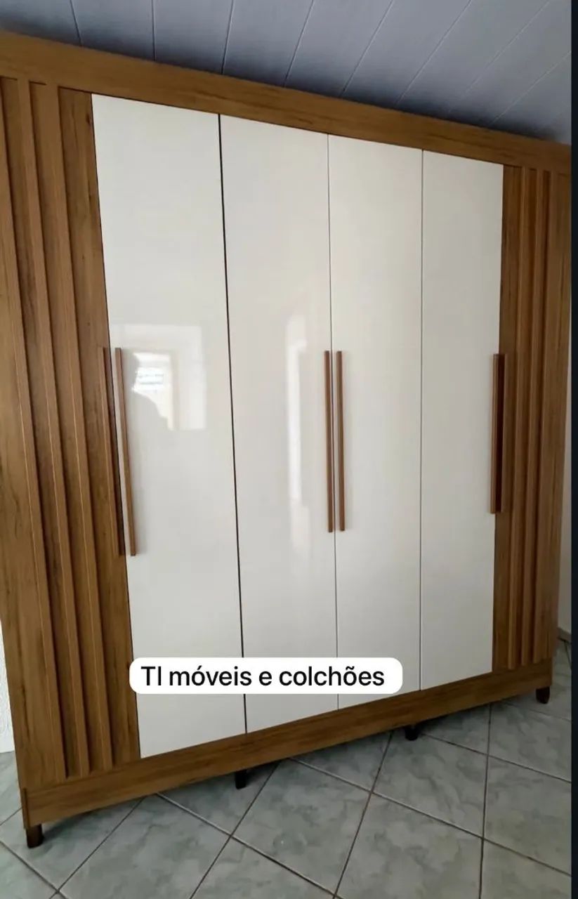 Guarda Roupa 
