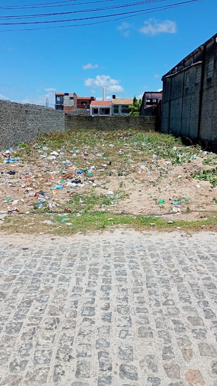 Terreno no centro da Barra dos coqueiros 