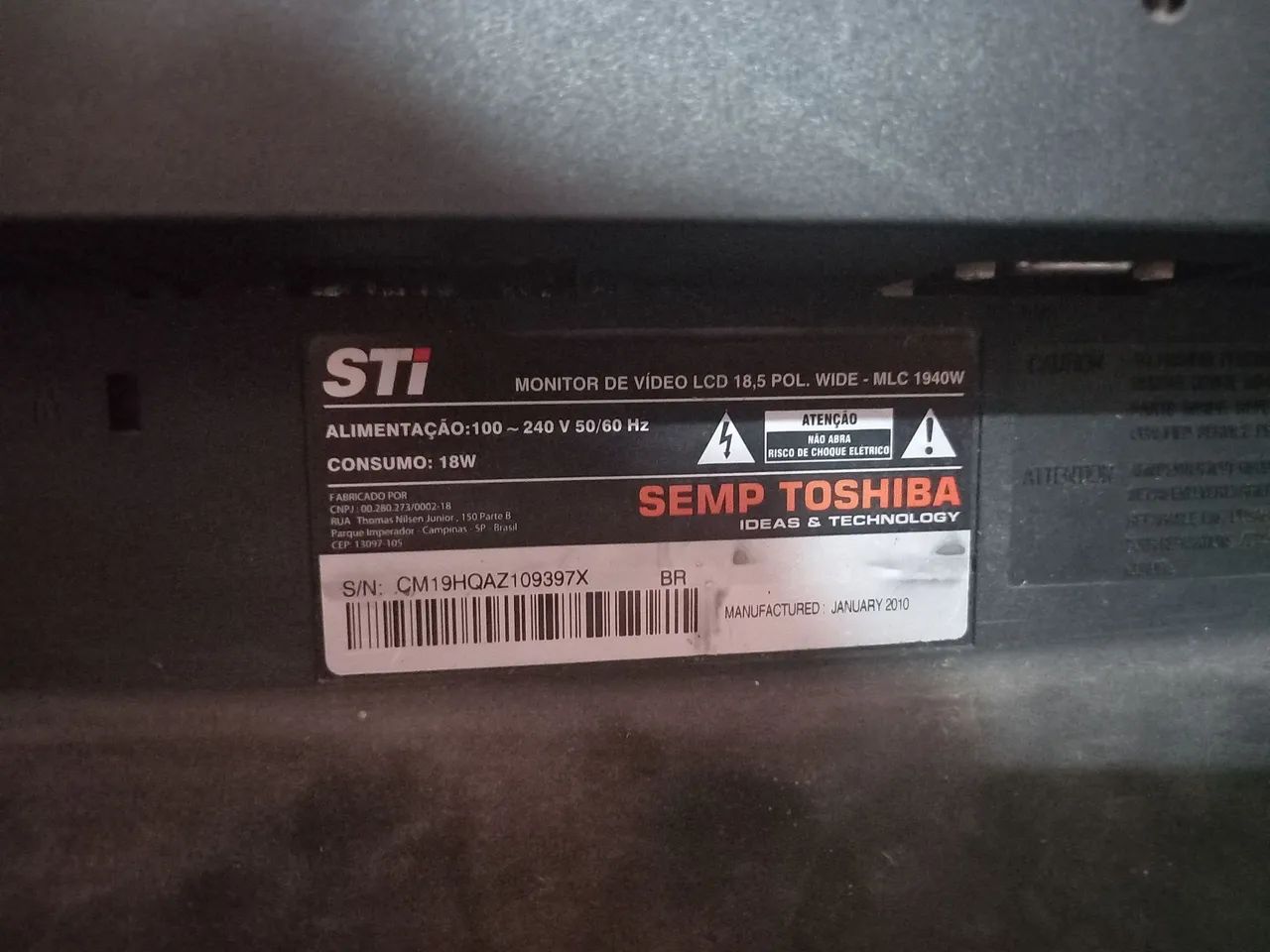 Monitor 18,5 funcionando perfeitamente 