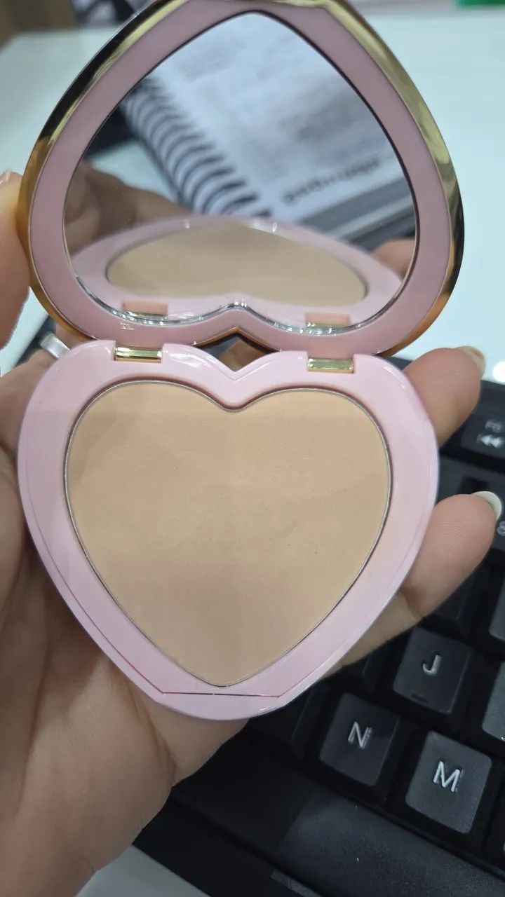 Too faced por blur cor medium 