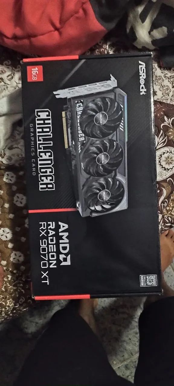 Amd Rx 9070 xt - Foto 5