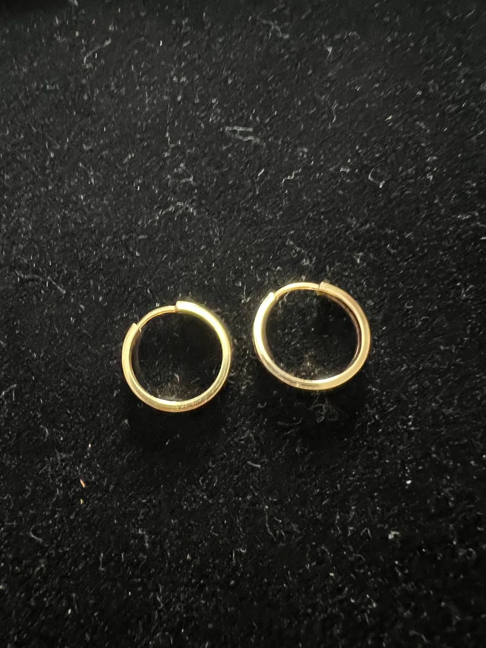 Brinco argola ouro 18k. Diâmetro: 16mm