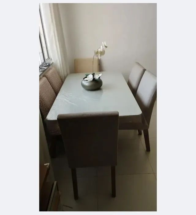 Mesa de jantar 6 cadeiras 