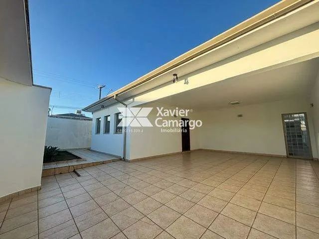 Casa com 3 quartos para locação no bairro Cidade Jardim - Rio Claro/SP - Foto 2