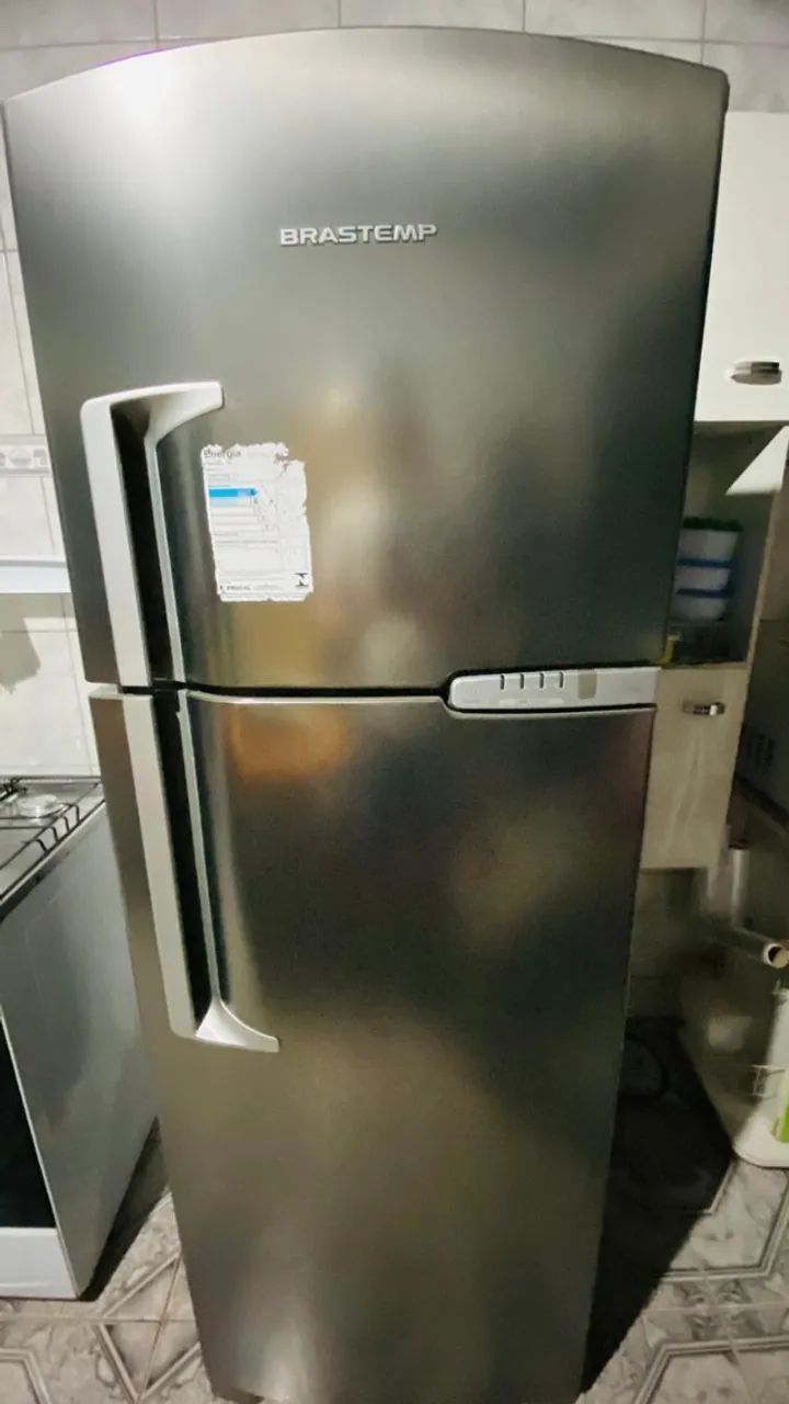 Geladeira Brastemp 352 litros