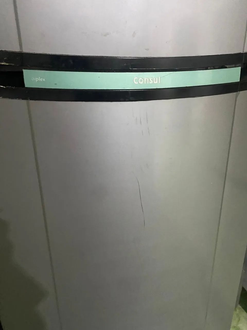 Geladeira semi nova 