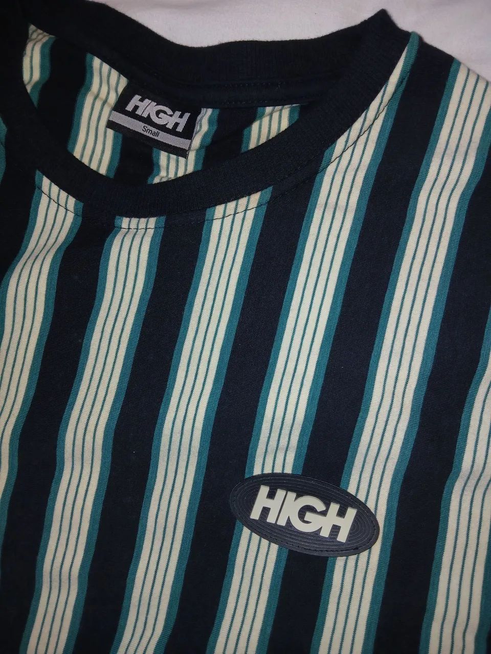 Camiseta HIGH (oversized P)  - Foto 3