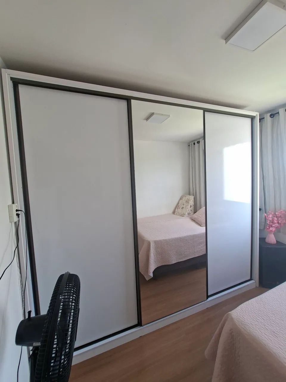 Guarda Roupas Grande - Foto 3