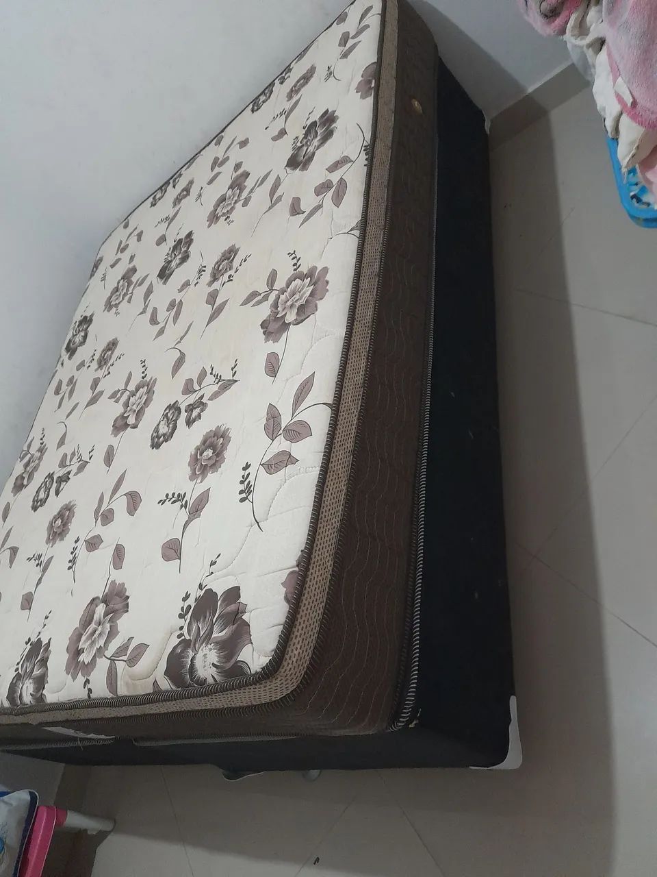 Cama box Queen  semi nova - Foto 3